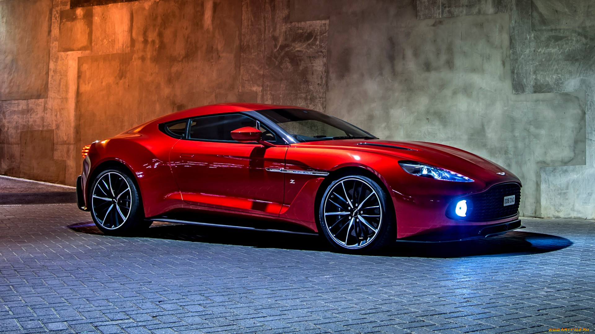 Aston Martin Vanquish Red